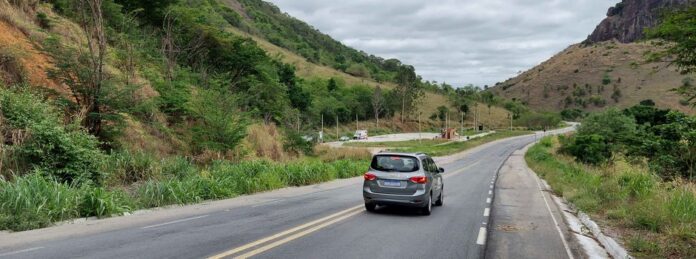 MG409_Pavao_-_valeesta