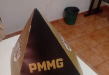 Polícia Militar prende homem de 37 anos por tráfico de drogas após perseguição em Abadia dos Dourados