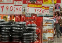 Mercado eleva previsão da inflação para 4,36% este ano