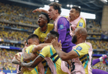 Brasil vira sobre o Japão nos acréscimos e garante vaga nas oitavas da Copa do Mundo Foto: Rafael Ribeiro/Nelson Terme/CBF