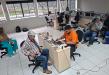 EPR Triângulo promove exames de visão, doação de óculos e corte de cabelo gratuitos para motoristas profissionais